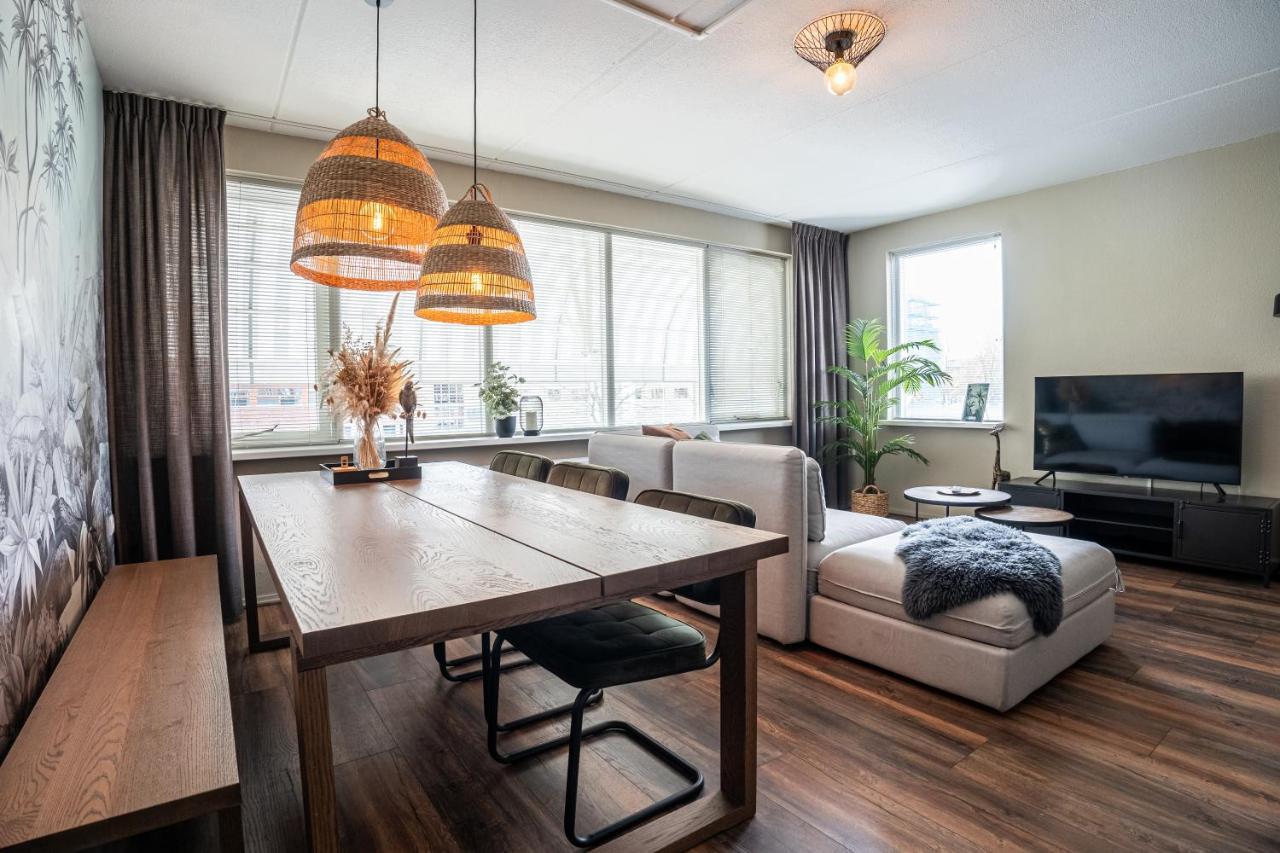 The Lion King - 6 Person Linked Apartment With Roof Terrace Groninga Exterior foto